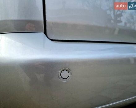 Серый Фольксваген Кадди, объемом двигателя 1.6 л и пробегом 248 тыс. км за 13700 $, фото 42 на Automoto.ua