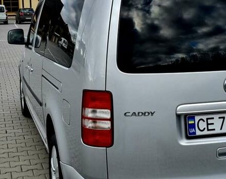 Серый Фольксваген Кадди, объемом двигателя 1.6 л и пробегом 248 тыс. км за 13700 $, фото 25 на Automoto.ua