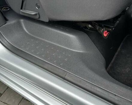 Сірий Фольксваген Кадді, об'ємом двигуна 1.6 л та пробігом 277 тис. км за 12500 $, фото 41 на Automoto.ua