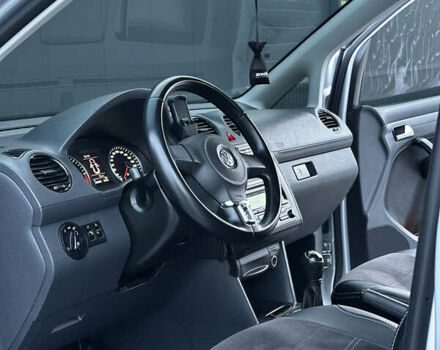 Сірий Фольксваген Кадді, об'ємом двигуна 1.6 л та пробігом 220 тис. км за 13200 $, фото 36 на Automoto.ua