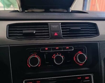 Серый Фольксваген Кадди, объемом двигателя 1.97 л и пробегом 260 тыс. км за 15000 $, фото 24 на Automoto.ua