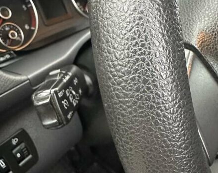 Сірий Фольксваген Кадді, об'ємом двигуна 1.6 л та пробігом 277 тис. км за 12500 $, фото 1 на Automoto.ua