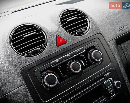 Серый Фольксваген Кадди, объемом двигателя 1.6 л и пробегом 195 тыс. км за 11500 $, фото 10 на Automoto.ua