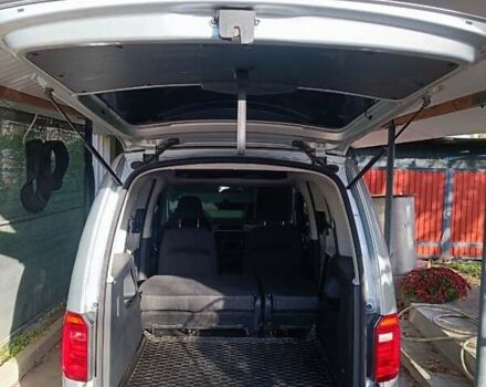 Серый Фольксваген Кадди, объемом двигателя 1.97 л и пробегом 260 тыс. км за 15000 $, фото 10 на Automoto.ua