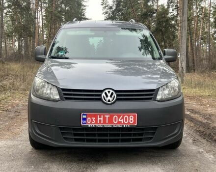 Серый Фольксваген Кадди, объемом двигателя 1.6 л и пробегом 196 тыс. км за 11300 $, фото 2 на Automoto.ua
