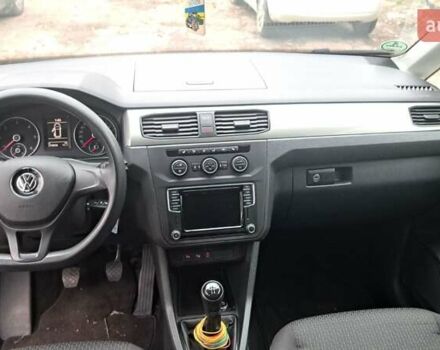 Серый Фольксваген Кадди, объемом двигателя 1.97 л и пробегом 270 тыс. км за 13600 $, фото 20 на Automoto.ua