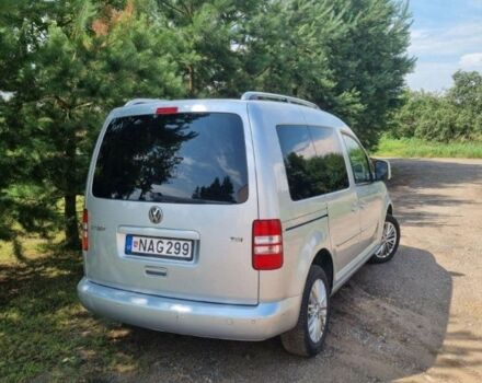 Сірий Фольксваген Кадді, об'ємом двигуна 1.6 л та пробігом 244 тис. км за 8900 $, фото 1 на Automoto.ua