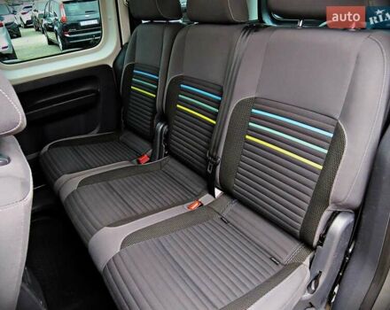 Серый Фольксваген Кадди, объемом двигателя 1.6 л и пробегом 195 тыс. км за 11500 $, фото 14 на Automoto.ua