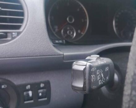 Серый Фольксваген Кадди, объемом двигателя 1.6 л и пробегом 298 тыс. км за 12500 $, фото 22 на Automoto.ua