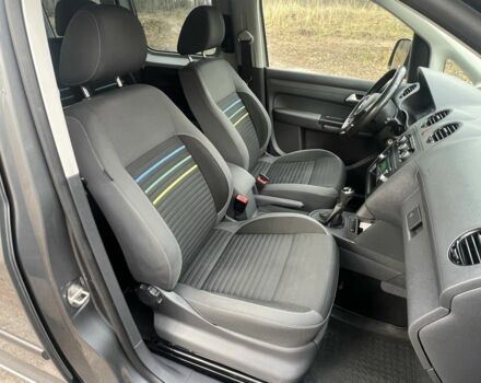 Серый Фольксваген Кадди, объемом двигателя 1.6 л и пробегом 196 тыс. км за 11300 $, фото 14 на Automoto.ua