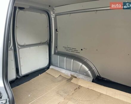 Серый Фольксваген Кадди, объемом двигателя 2 л и пробегом 228 тыс. км за 12999 $, фото 43 на Automoto.ua