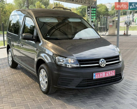 Сірий Фольксваген Кадді, об'ємом двигуна 2 л та пробігом 240 тис. км за 14350 $, фото 1 на Automoto.ua