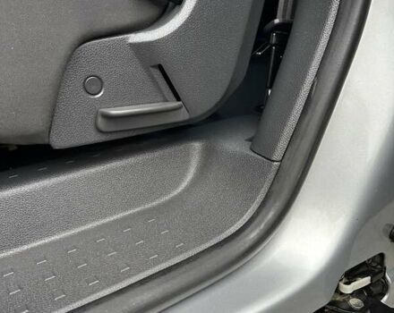 Сірий Фольксваген Кадді, об'ємом двигуна 1.6 л та пробігом 277 тис. км за 12500 $, фото 23 на Automoto.ua