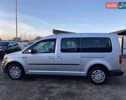 Серый Фольксваген Кадди, объемом двигателя 2 л и пробегом 214 тыс. км за 15700 $, фото 13 на Automoto.ua