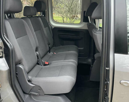 Серый Фольксваген Кадди, объемом двигателя 1.6 л и пробегом 243 тыс. км за 11950 $, фото 22 на Automoto.ua