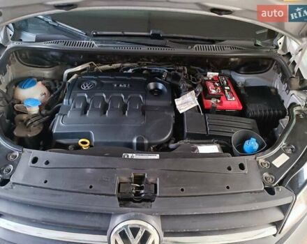 Серый Фольксваген Кадди, объемом двигателя 1.97 л и пробегом 260 тыс. км за 15000 $, фото 26 на Automoto.ua