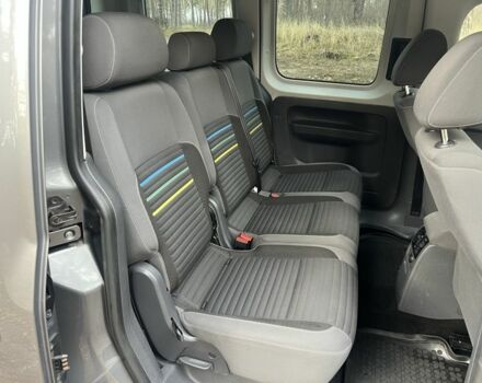 Серый Фольксваген Кадди, объемом двигателя 1.6 л и пробегом 196 тыс. км за 11300 $, фото 15 на Automoto.ua