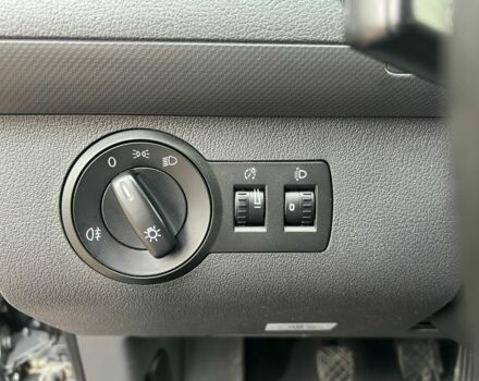 Серый Фольксваген Кадди, объемом двигателя 1.6 л и пробегом 196 тыс. км за 11300 $, фото 11 на Automoto.ua