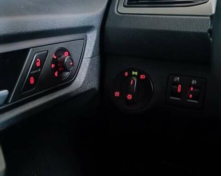 Серый Фольксваген Кадди, объемом двигателя 1.97 л и пробегом 260 тыс. км за 15000 $, фото 22 на Automoto.ua