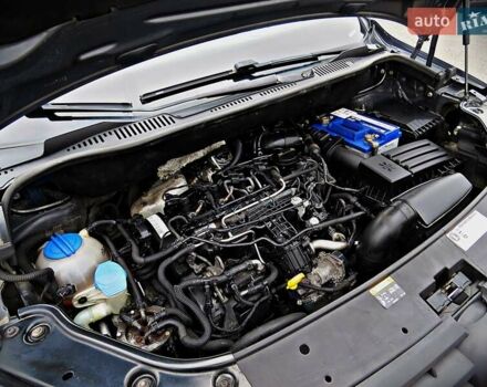 Серый Фольксваген Кадди, объемом двигателя 1.6 л и пробегом 195 тыс. км за 11500 $, фото 20 на Automoto.ua