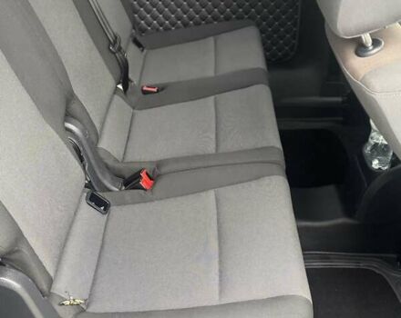 Серый Фольксваген Кадди, объемом двигателя 1.97 л и пробегом 201 тыс. км за 13700 $, фото 11 на Automoto.ua