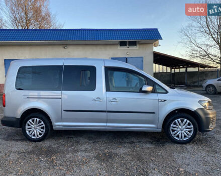 Серый Фольксваген Кадди, объемом двигателя 2 л и пробегом 214 тыс. км за 15700 $, фото 6 на Automoto.ua