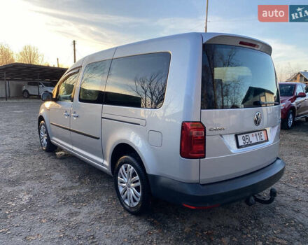 Серый Фольксваген Кадди, объемом двигателя 2 л и пробегом 214 тыс. км за 15700 $, фото 11 на Automoto.ua