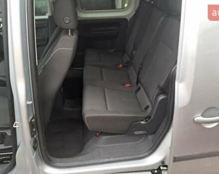 Серый Фольксваген Кадди, объемом двигателя 1.97 л и пробегом 270 тыс. км за 13600 $, фото 10 на Automoto.ua