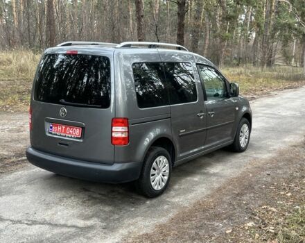 Серый Фольксваген Кадди, объемом двигателя 1.6 л и пробегом 196 тыс. км за 11300 $, фото 5 на Automoto.ua