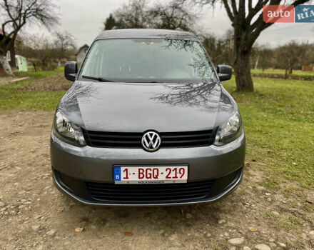 Серый Фольксваген Кадди, объемом двигателя 1.6 л и пробегом 243 тыс. км за 11950 $, фото 10 на Automoto.ua