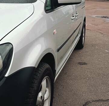 Фольксваген Кадди 2015 в Житомире на Automoto.ua Серый Фольксваген Кадди, объемом двигателя 1.97 л и пробегом 192 тыс. км за 13800 $, фото 7 на Automoto.ua