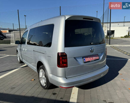 Серый Фольксваген Кадди, объемом двигателя 2 л и пробегом 274 тыс. км за 16300 $, фото 7 на Automoto.ua