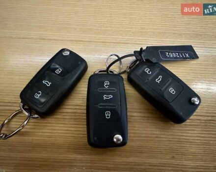 Серый Фольксваген Кадди, объемом двигателя 1.97 л и пробегом 230 тыс. км за 10800 $, фото 60 на Automoto.ua