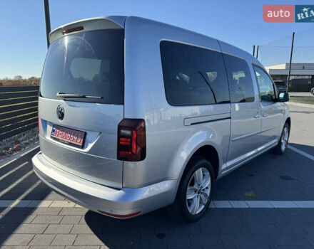Серый Фольксваген Кадди, объемом двигателя 2 л и пробегом 274 тыс. км за 16300 $, фото 5 на Automoto.ua