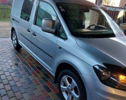 Сірий Фольксваген Кадді, об'ємом двигуна 1.97 л та пробігом 195 тис. км за 13000 $, фото 1 на Automoto.ua