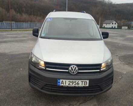 Серый Фольксваген Кадди, объемом двигателя 1.97 л и пробегом 276 тыс. км за 15000 $, фото 1 на Automoto.ua