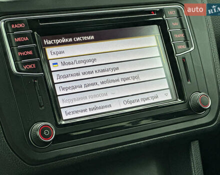 Сірий Фольксваген Кадді, об'ємом двигуна 2 л та пробігом 227 тис. км за 16450 $, фото 50 на Automoto.ua