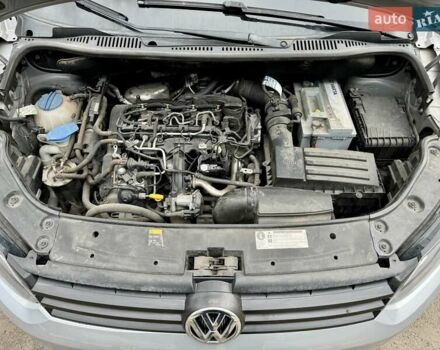 Серый Фольксваген Кадди, объемом двигателя 1.97 л и пробегом 230 тыс. км за 10800 $, фото 56 на Automoto.ua