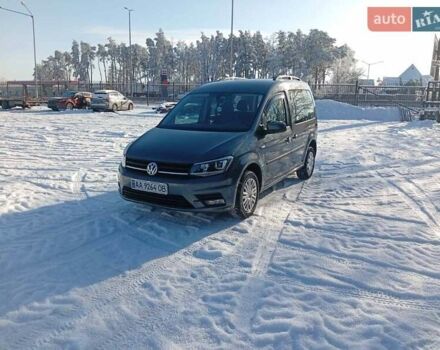 Сірий Фольксваген Кадді, об'ємом двигуна 1.6 л та пробігом 163 тис. км за 12700 $, фото 1 на Automoto.ua