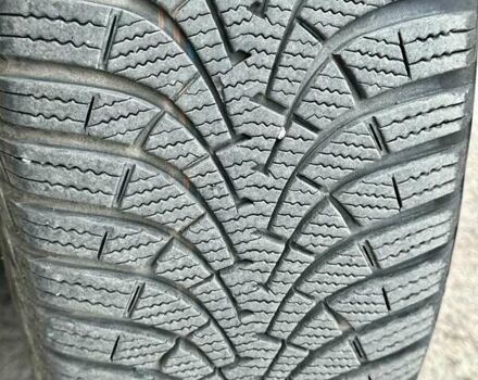 Серый Фольксваген Кадди, объемом двигателя 1.97 л и пробегом 230 тыс. км за 10800 $, фото 43 на Automoto.ua