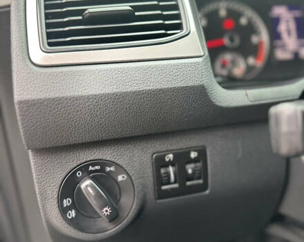 Серый Фольксваген Кадди, объемом двигателя 1.6 л и пробегом 176 тыс. км за 14700 $, фото 13 на Automoto.ua