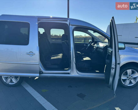 Серый Фольксваген Кадди, объемом двигателя 2 л и пробегом 274 тыс. км за 16300 $, фото 38 на Automoto.ua