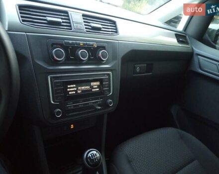 Серый Фольксваген Кадди, объемом двигателя 1.97 л и пробегом 271 тыс. км за 16500 $, фото 15 на Automoto.ua