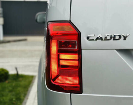 Сірий Фольксваген Кадді, об'ємом двигуна 2 л та пробігом 227 тис. км за 16450 $, фото 27 на Automoto.ua