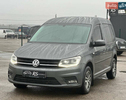 Серый Фольксваген Кадди, объемом двигателя 1.6 л и пробегом 176 тыс. км за 14700 $, фото 5 на Automoto.ua