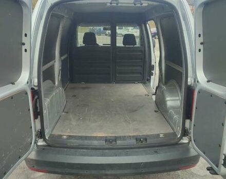 Серый Фольксваген Кадди, объемом двигателя 1.97 л и пробегом 276 тыс. км за 15000 $, фото 12 на Automoto.ua