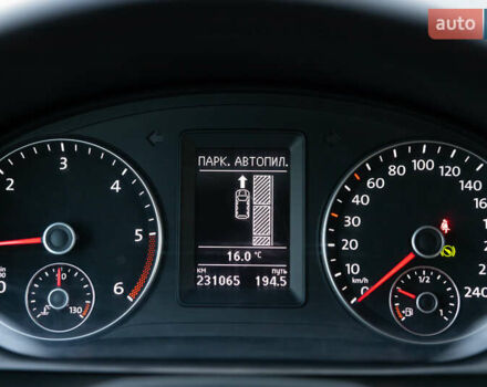 Серый Фольксваген Кадди, объемом двигателя 2 л и пробегом 231 тыс. км за 24800 $, фото 48 на Automoto.ua