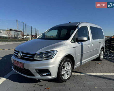 Серый Фольксваген Кадди, объемом двигателя 2 л и пробегом 274 тыс. км за 16300 $, фото 2 на Automoto.ua