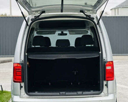 Сірий Фольксваген Кадді, об'ємом двигуна 2 л та пробігом 227 тис. км за 16450 $, фото 25 на Automoto.ua