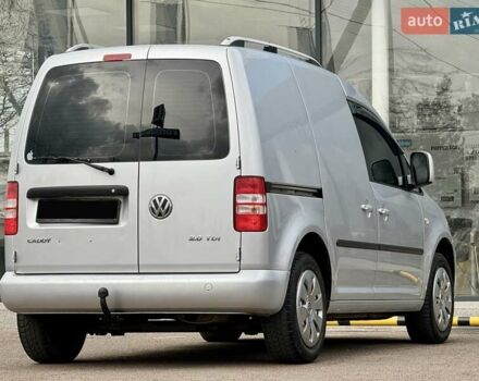 Серый Фольксваген Кадди, объемом двигателя 1.97 л и пробегом 230 тыс. км за 10800 $, фото 38 на Automoto.ua